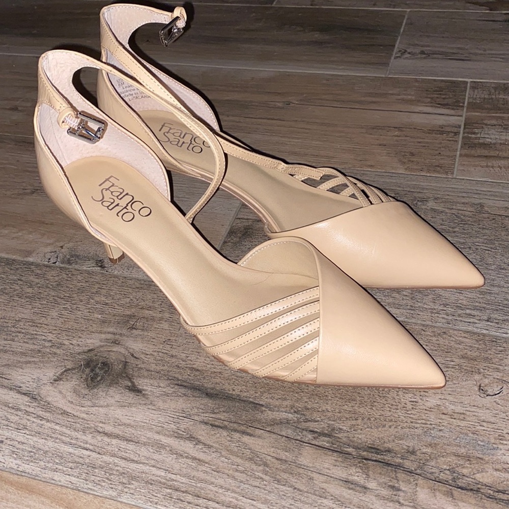 Franco Sarto Nude Low pointed toe pump